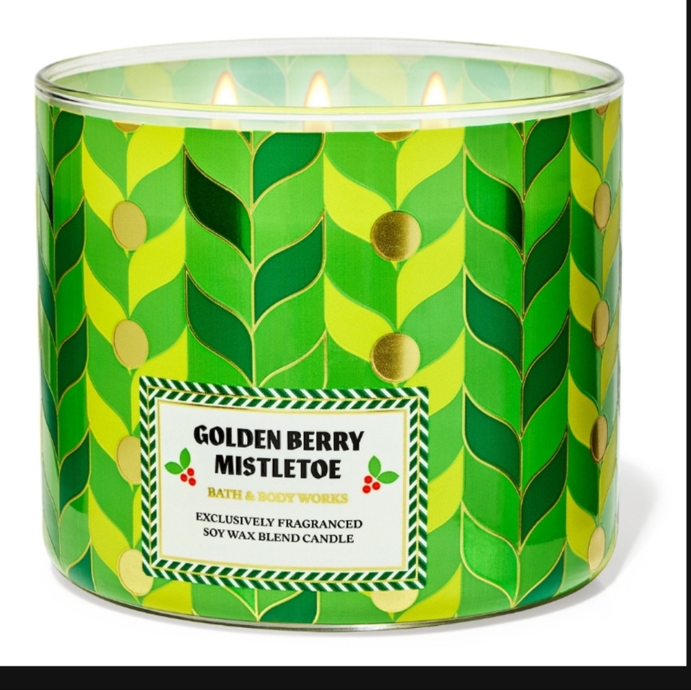 Golden Berry Mistletoe 3-wick candle
